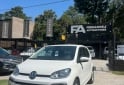 Autos - Volkswagen HIGH UP 1.0MPI 2017 Nafta  - En Venta