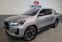 Camionetas - Toyota Hilux srx 2023 Diesel 132000Km - En Venta