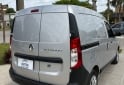 Utilitarios - Renault Renault Kangoo Express 2023 Nafta 8000Km - En Venta