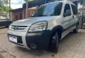 Utilitarios - Peugeot Partner Patagonica 2022 Nafta 70000Km - En Venta