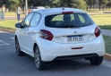 Autos - Peugeot 208 2017 Nafta 107000Km - En Venta