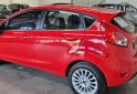 Autos - Fiat Fiesta kinetic titanium 2014 Nafta 139000Km - En Venta