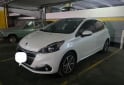 Autos - Peugeot 208 2017 Nafta 26000Km - En Venta