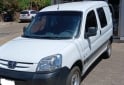 Utilitarios - Peugeot Partner 2012 Diesel 160000Km - En Venta