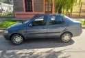 Autos - Fiat Siena 2004 GNC 200000Km - En Venta