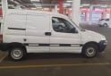 Utilitarios - Peugeot partner confort 1.6 HDI 2012 Diesel 195000Km - En Venta