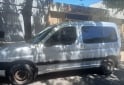 Utilitarios - Peugeot Partner 2009 Diesel 234000Km - En Venta