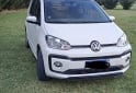 Autos - Volkswagen High up 2017 Nafta 63000Km - En Venta