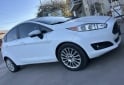 Autos - Ford Fiesta kinetic full 2017 Nafta 100000Km - En Venta