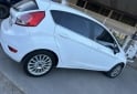 Autos - Ford Fiesta kinetic full 2017 Nafta 100000Km - En Venta