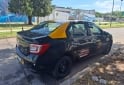 Autos - Renault Logan 2018 GNC 111111Km - En Venta