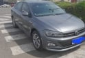 Autos - Volkswagen Virtus highline 2020 Nafta 80000Km - En Venta
