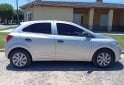 Autos - Chevrolet Onix 2015 GNC 125000Km - En Venta