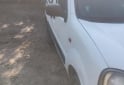Utilitarios - Renault Kangoo 2007 Diesel 300000Km - En Venta