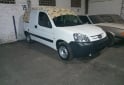 Utilitarios - Peugeot Partner confort 1.4 furgo 2014 Nafta 209500Km - En Venta