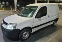 Utilitarios - Peugeot Partner confort 1.4 furgo 2014 Nafta 250500Km - En Venta