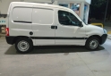 Utilitarios - Peugeot Partner confort 1.4 furgo 2014 Nafta 250500Km - En Venta