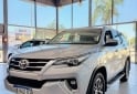 Camionetas - Toyota SW4 SRX 2.8 7 ASIENTOS AT 2017 Nafta 139000Km - En Venta