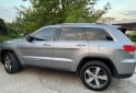 Camionetas - Jeep GRAND CHEROKEE 2016 Nafta 140000Km - En Venta