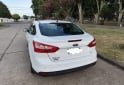 Autos - Ford SE PLUS SEDAN 4 PUERTAS 2014 Nafta 120000Km - En Venta