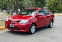 Autos - Toyota Etios 2014 Nafta 129000Km - En Venta