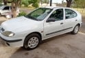 Autos - Renault Megane 5 puertas 2000 Nafta 180000Km - En Venta