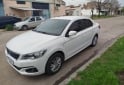Autos - Peugeot 301 2017 Nafta 77000Km - En Venta