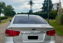 Autos - Kia Cerato 2011 Nafta 130000Km - En Venta