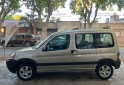 Utilitarios - Peugeot Partner patag�nica hdi 2012 Diesel 180000Km - En Venta