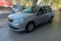 Autos - Renault Symbol NO siena corsa 2013 GNC  - En Venta