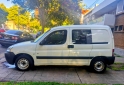Utilitarios - Peugeot Partner 2015 Nafta 170000Km - En Venta