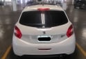Autos - Peugeot 208 feline pack cuir 2015 Nafta 102000Km - En Venta