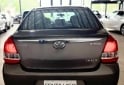 Autos - Toyota Etios 2017 Nafta 126500Km - En Venta