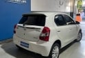 Autos - Toyota ETIOS 1.5 5PTAS XLS 4 2014 Nafta 154000Km - En Venta
