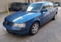 Autos - Volkswagen Passat 1.8T 1999 Nafta 235000Km - En Venta