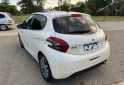 Autos - Peugeot 208 2017 Nafta 35000Km - En Venta