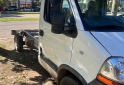 Utilitarios - Renault Master chasis cabina 2011 Diesel 390000Km - En Venta