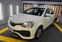 Autos - Toyota ETIOS 2022 Nafta 42000Km - En Venta