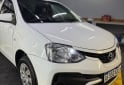 Autos - Toyota ETIOS 2022 Nafta 42000Km - En Venta