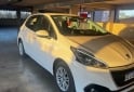 Autos - Peugeot 208 2019 Nafta 104000Km - En Venta