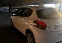 Autos - Peugeot 208 2019 Nafta 104000Km - En Venta