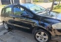 Autos - Volkswagen Suran 2009 Nafta 176000Km - En Venta