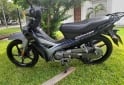 Motos - Yamaha Crypton 110 2022 Nafta 5000Km - En Venta