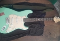 Instrumentos Musicales - Guitarra el�ctrica squier by fender stratocaster - En Venta