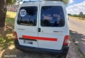 Utilitarios - Peugeot partner furgon 2011 Diesel 214113Km - En Venta