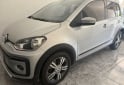 Autos - Volkswagen Upp cross 2019 Nafta 60000Km - En Venta