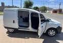 Utilitarios - Renault kangoo furgon 2025 Nafta 8200Km - En Venta