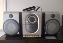 Hogar - MICROCOMPONENTE PHILLIPS CON RADIO, CD Y CONTROL REMOTO. - En Venta