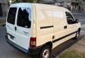 Utilitarios - Peugeot Partner 1.4 2014 Nafta 145000Km - En Venta