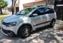 Autos - Volkswagen Suran cross 2014 GNC 180000Km - En Venta